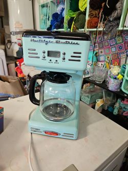 Mint Nostalgia Coffee Maker