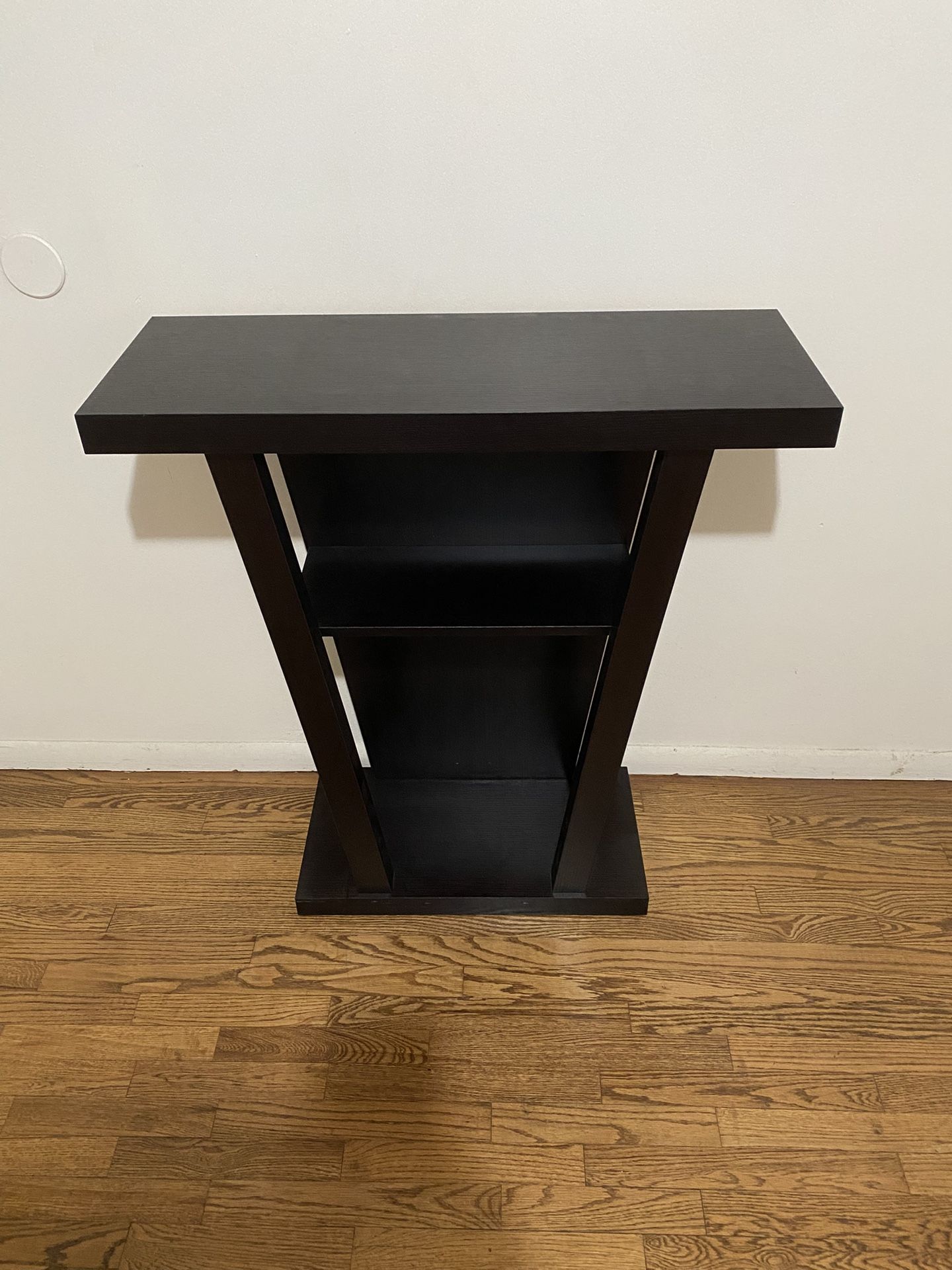 Entry Table/ Tv Stand
