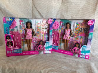 Barbie Life in the City Doll Set x2