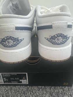 Air Jordan size 5 $50