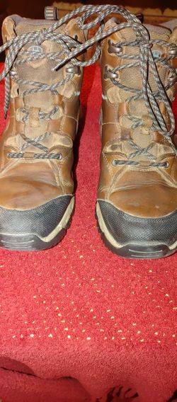 Ariat 10021785 Women s Size 10B Skyline Mid Waterproof Hiking Boots for Sale in Georgetown TX OfferUp