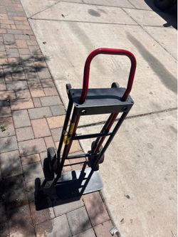 300/500 lb. Capacity Convertible Hand Truck