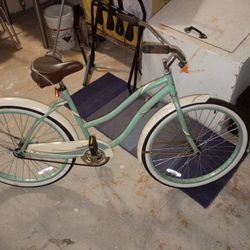 26 Inch Huffy Beach Cruiser