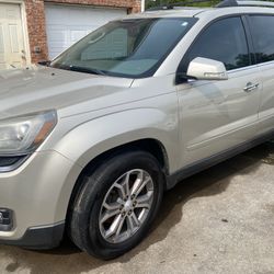 2013 GMC Acadia