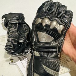 Dainese Metal 7 Motorcycle Gloves (L)