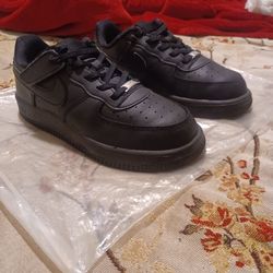 Black Adjustable Nike Air Force 1 Low