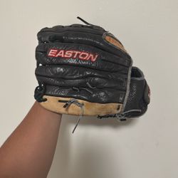 Easton 13” Outfield Baseball Glove 