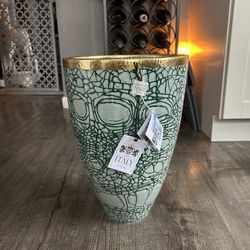 Giglio Italian Ceramic Vase 