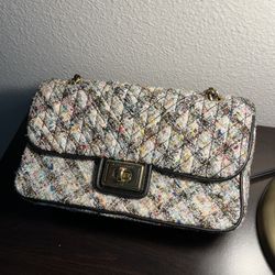 Karl Lagerfeld Paris Gray/Pink candy Agynes quilted tweed gold tone shoulder bag
