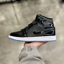 Jordan 1 Mid SE “Space Jam” Sizes 8 / 8.5 / 9 / 9.5 / 10 / 10.5 / 11 / 12 / 13 IN HAND BRAND NEW