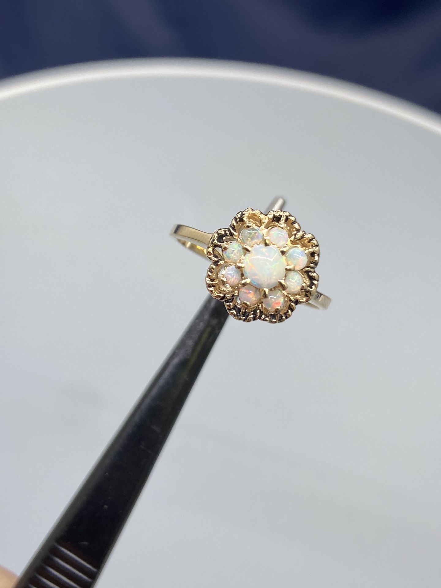 10k Opal Flower Ring