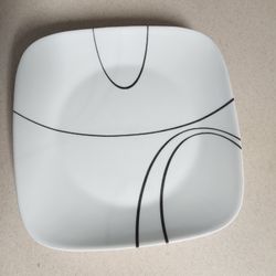 9 large corelle plates