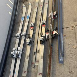 Skis 🎿 & Poles