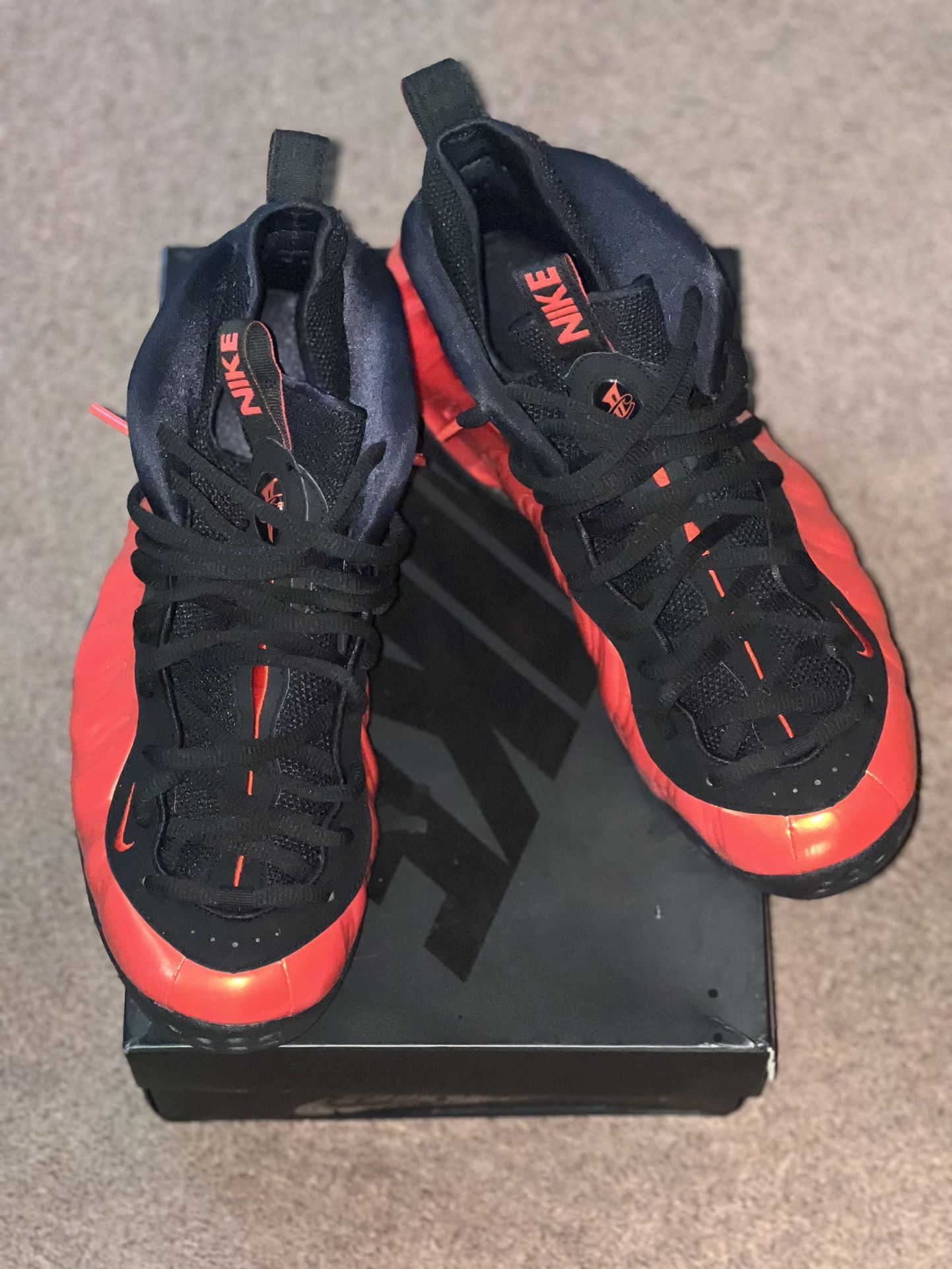 Nike Air Foamposite One Habanero Red