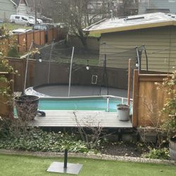 Free Trampoline