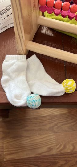 Lovevery Rattle Socks 