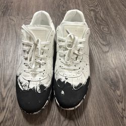 Margiela gats black and white size eu 46