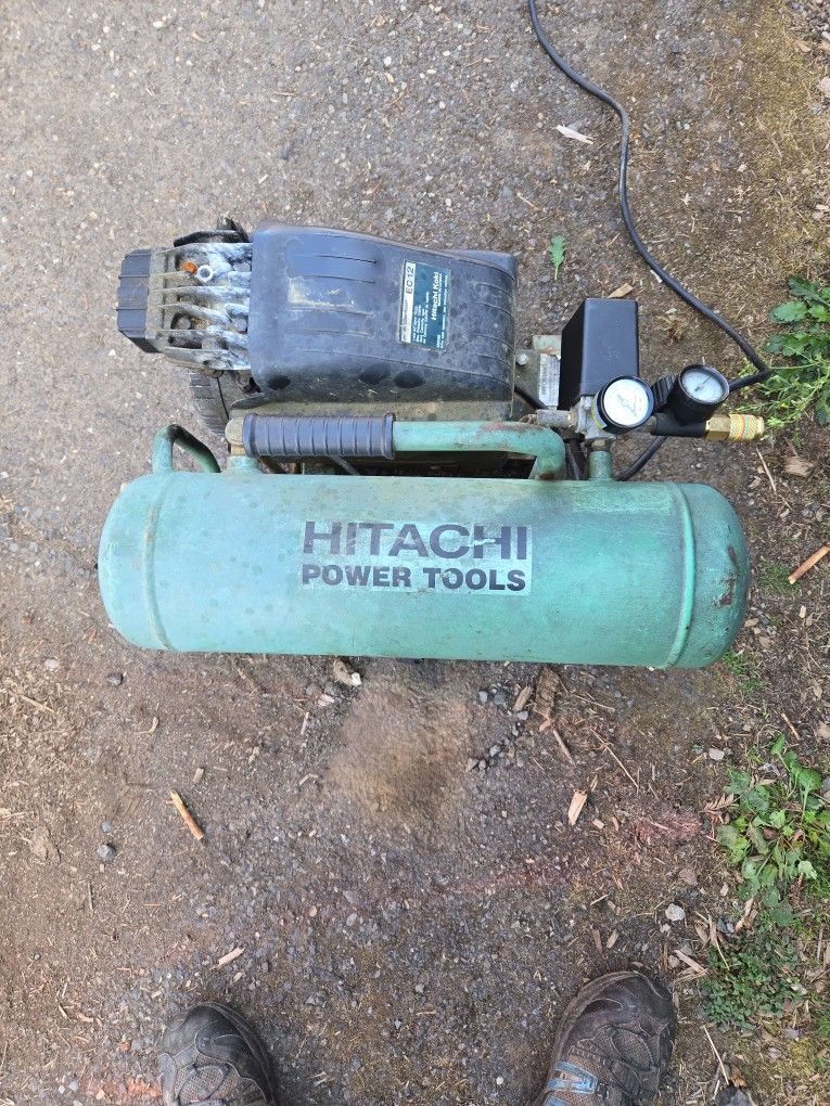 Hitachi, air compressor.