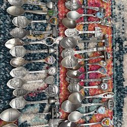 Souvenir Spoon Set 
