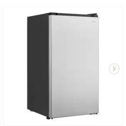 Vissani Mini Fridge 