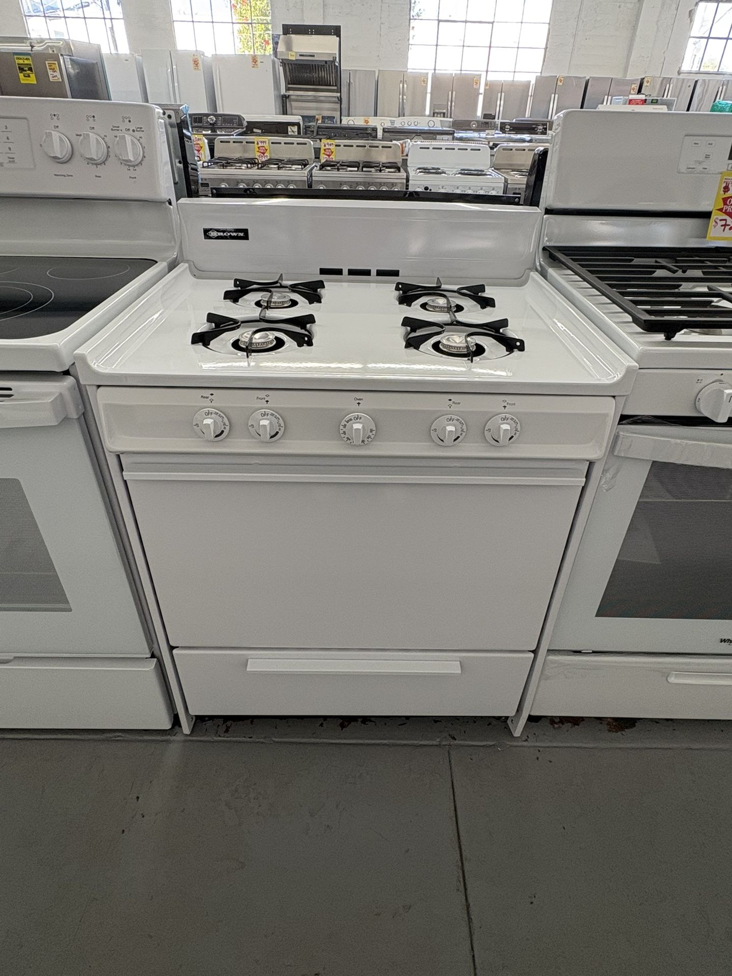 BROWN 30” Range Gas 