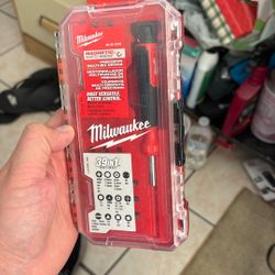 Milwaukee Precision Bit Driver 