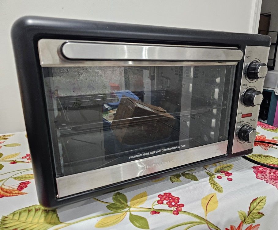Hamilton Beach XL Countertop Oven with Convection.