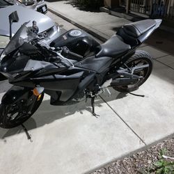 2018 Yamaha R3