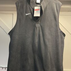 Nike Men’s Large Vest New