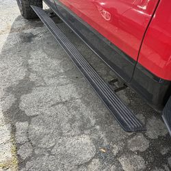 Ram 1500 TRX backflip bed cover and side steps for sale