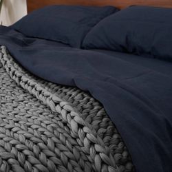 Large Weighted Blanket