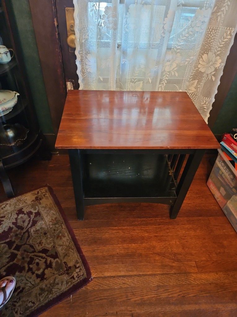End Table/ Bed Table 19in X 24in