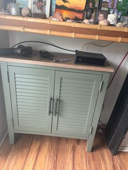 Bob furniture sage green