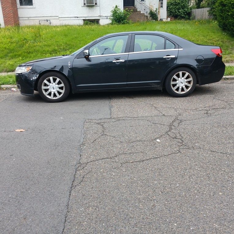 2010 Lincoln MKZ
