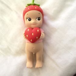 STRAWBERY love strawberry