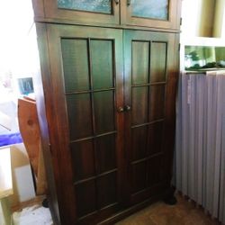 Romweber Entertainment Center