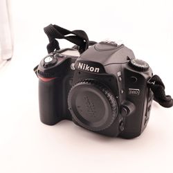 Nikon D80 With Bag And Battery - Camera Partially Not Working 