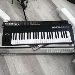 MIDIPlus AK490 MIDI Keyboard (brand new in box)
