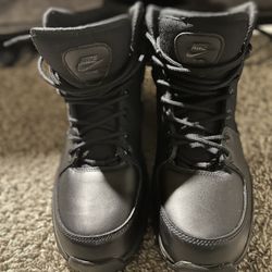 Nike Boots