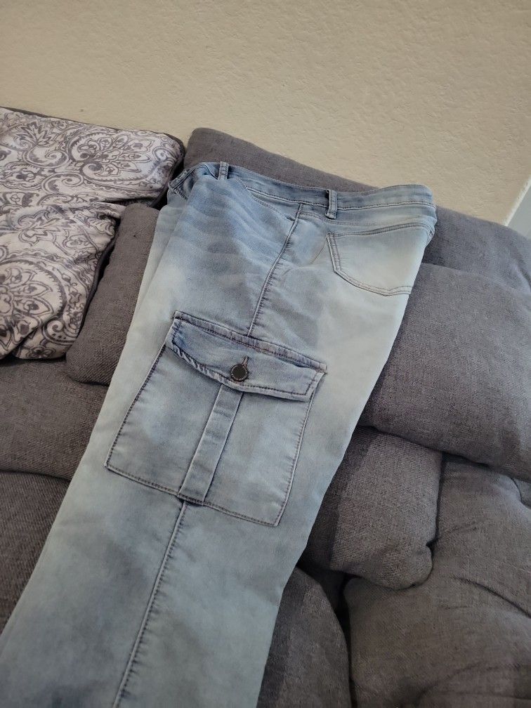 Women's Pants π Size 11to12