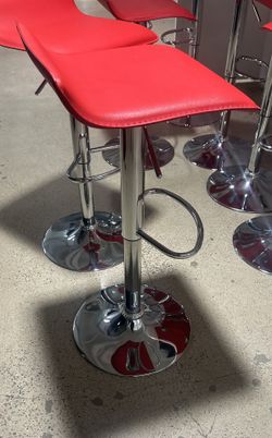 8 Stools