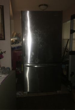 Kenmore elite stainless steel fridge and freezer