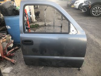 2004 Chevy Silverado Front Doors