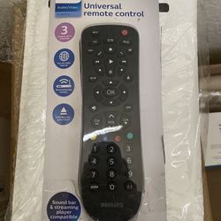 NEW NEVER USED STILL IN BOXPhillips 3 device universal remote control for all major brands