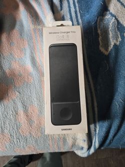 Samsung Wireless Charger Trio