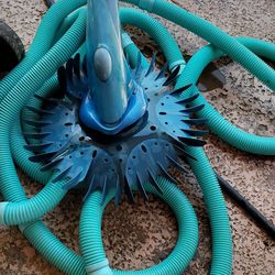 Kreepy Krawly Pool Vacuum 