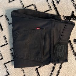 dark grey 541’s levi’s