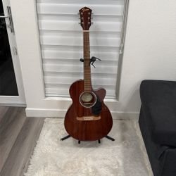 Fender acoustic Guitar FA-135 CE 