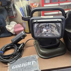 GOLITE  12 VOLT REMOTE CONTROLED