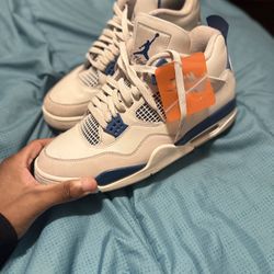 Jordan 4s